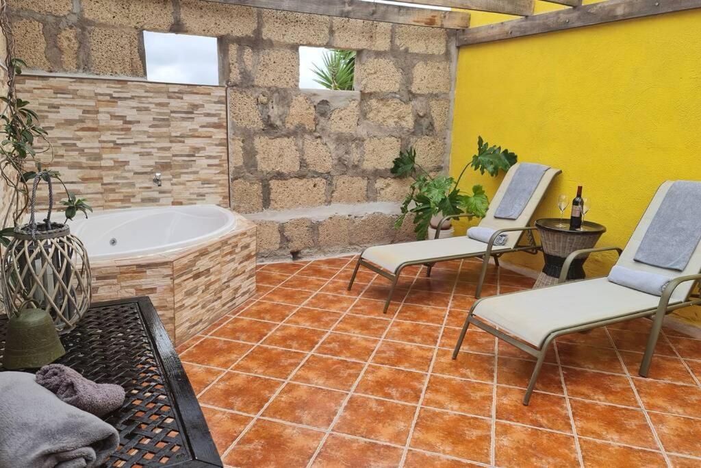 Lovely Two Bedroom Apartment With Amazing View Tejina de Isora Esterno foto